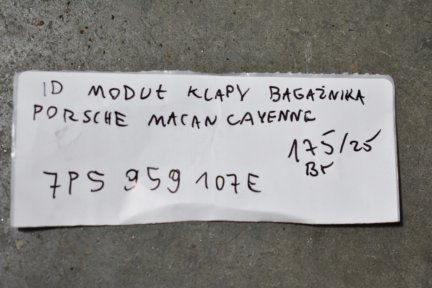 IDEALNY module bonnet boot PORSCHE MACAN CAYENNE 1
