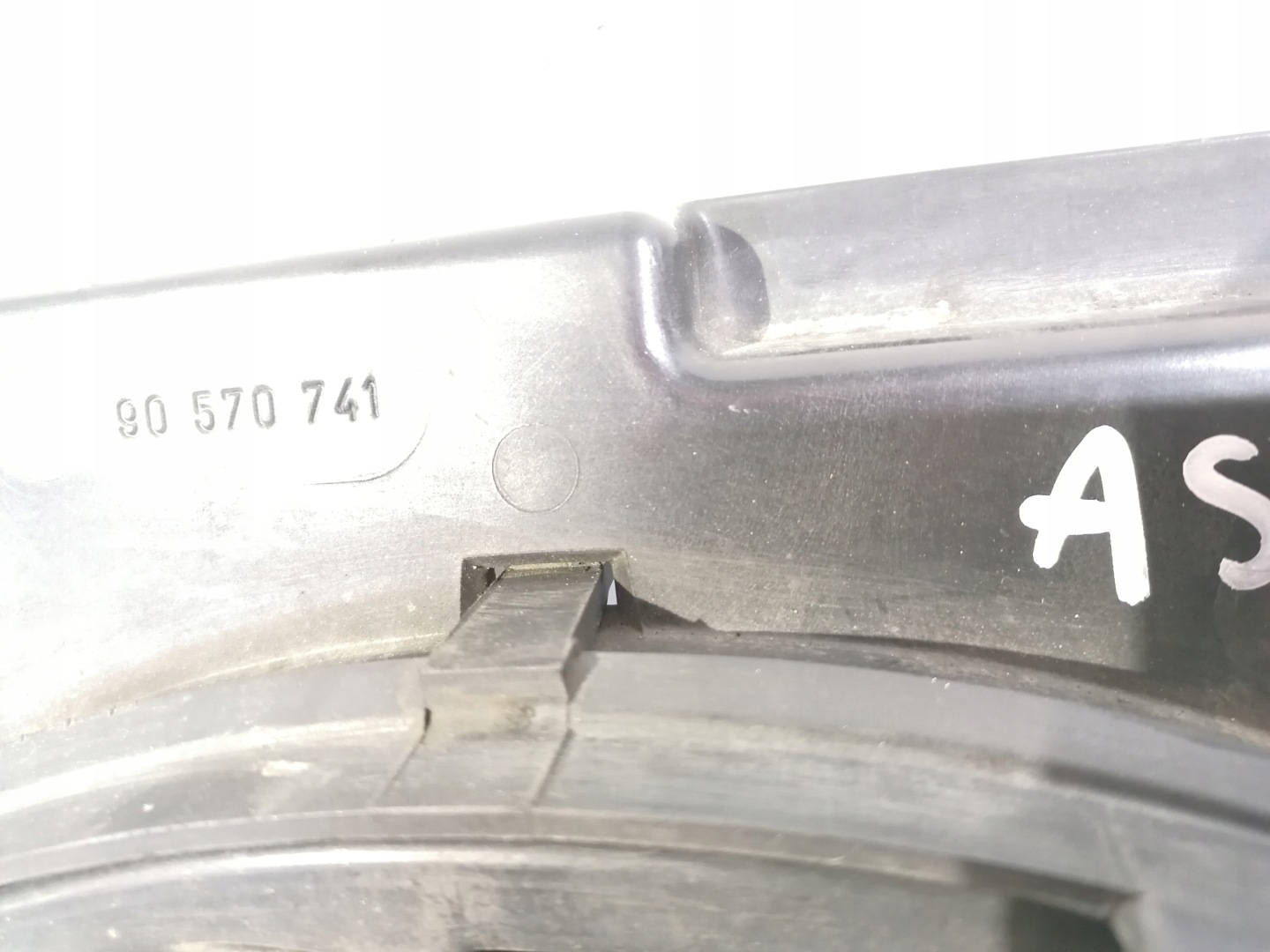 Opel Astra II ventilátor chladiče