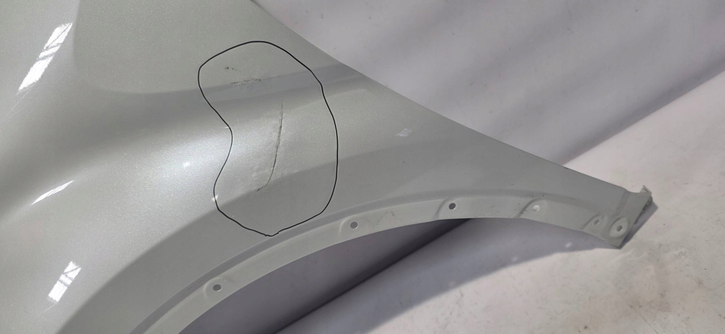 fender left side Toyota C-HR and