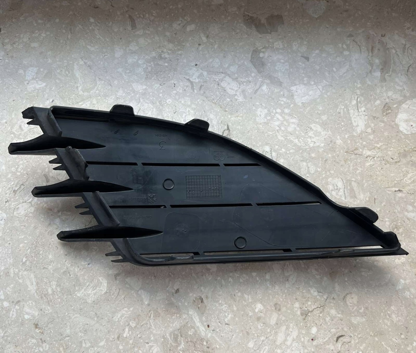 PEUGEOT 308 grid of a bumper left front front AA36136874