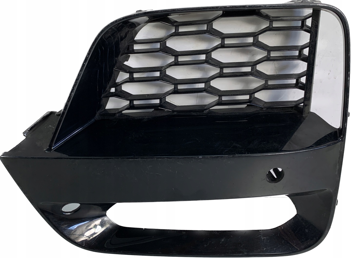 BMW X3M F97 G01 grid right front 8064312