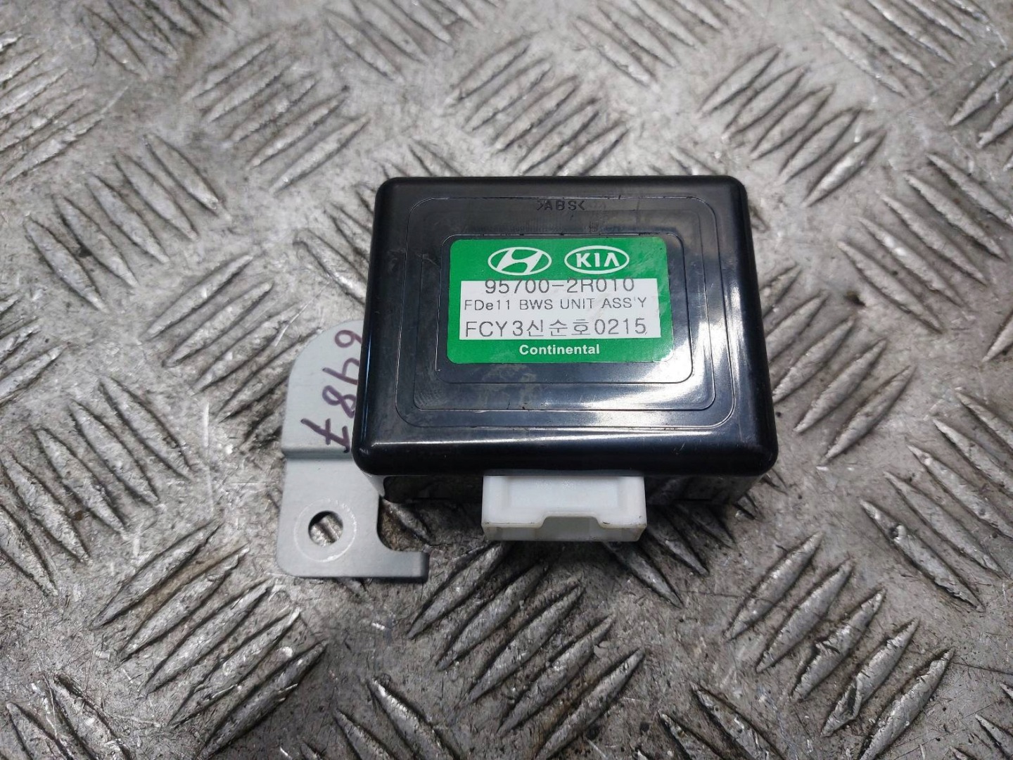 modulo parcheggio PDC HYUNDAI I30 e LIFT 95700-2R010