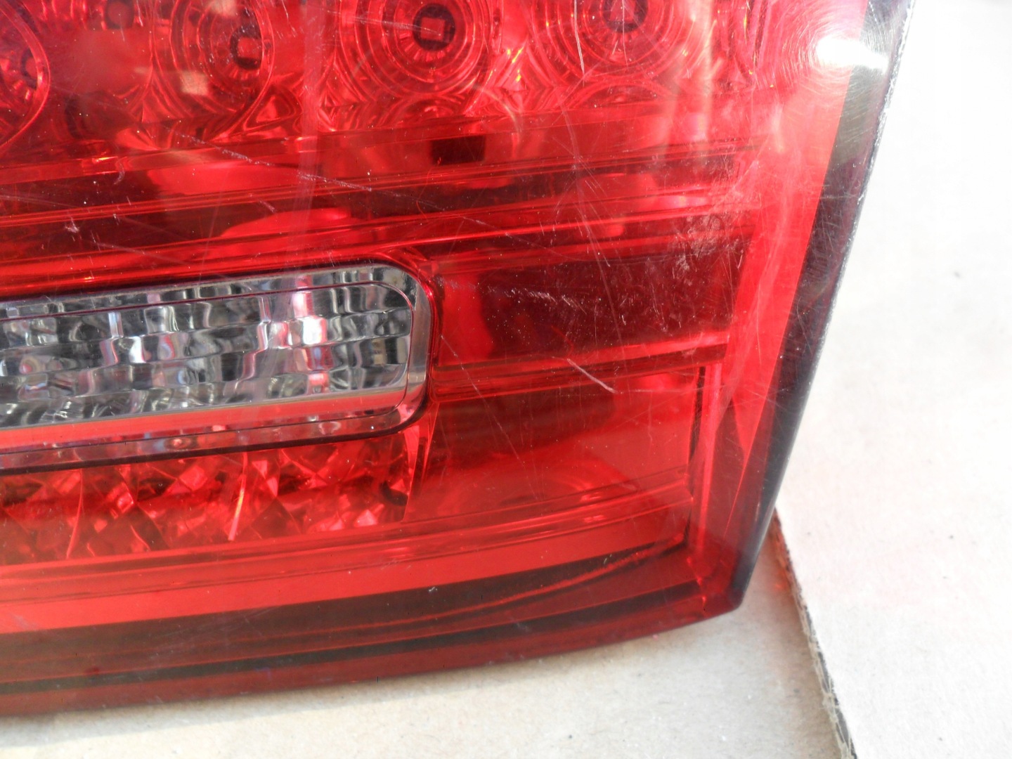 light right rear part PORSCHE CAYENNE II 7P5945094K
