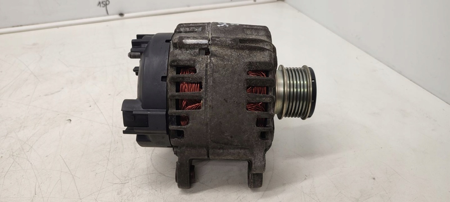 Alternator VW Passat B6 2,0 TDI CR kombi
