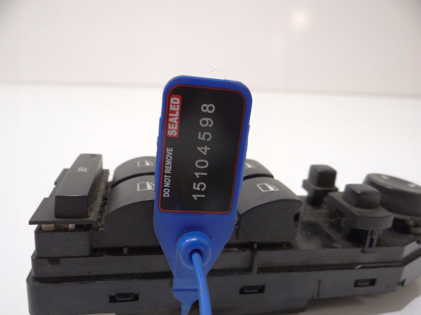 PANEL window control switch of mirrors left front BMW E60 E61 6939097 (15104598)
