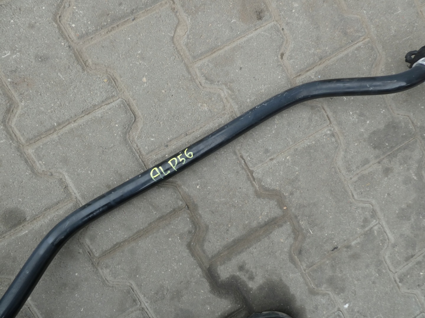 VW AMAROK 2H stabilizer rod front