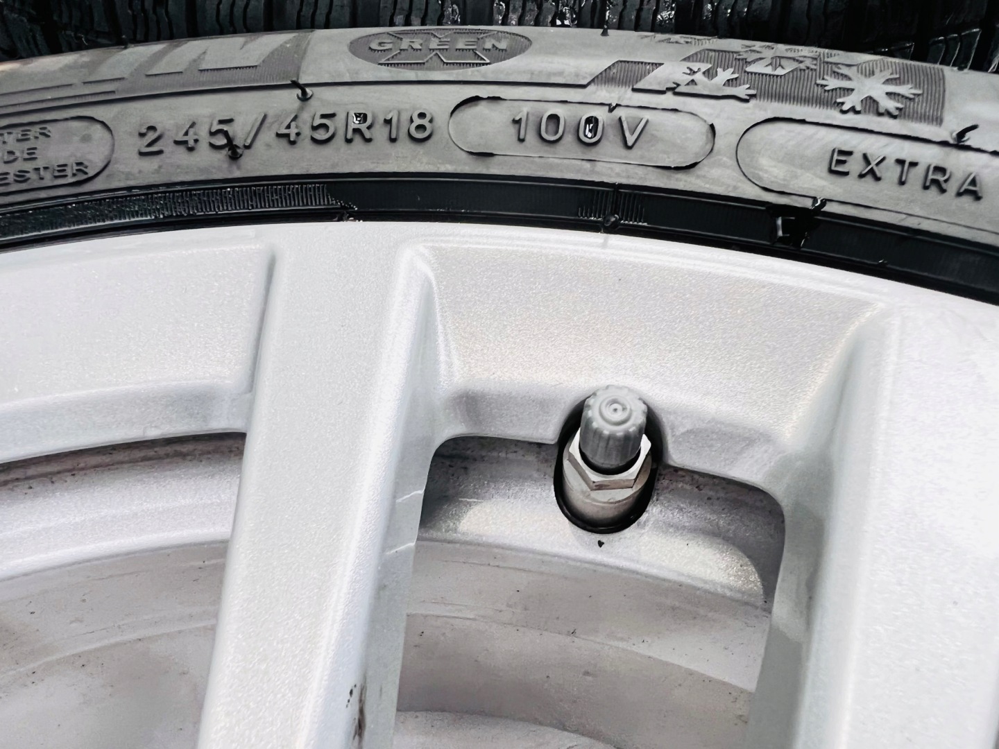 wheels disc BMW G30 G31 245/45 R18 ET30 ZIMA