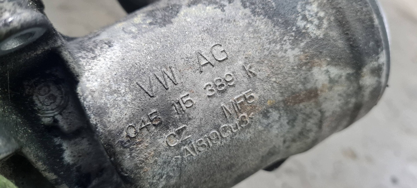 Q5 8R Ölfiltergehäuse 2.0 TDI 045115389K A4 B8 A5 A6 C6 A6 C7