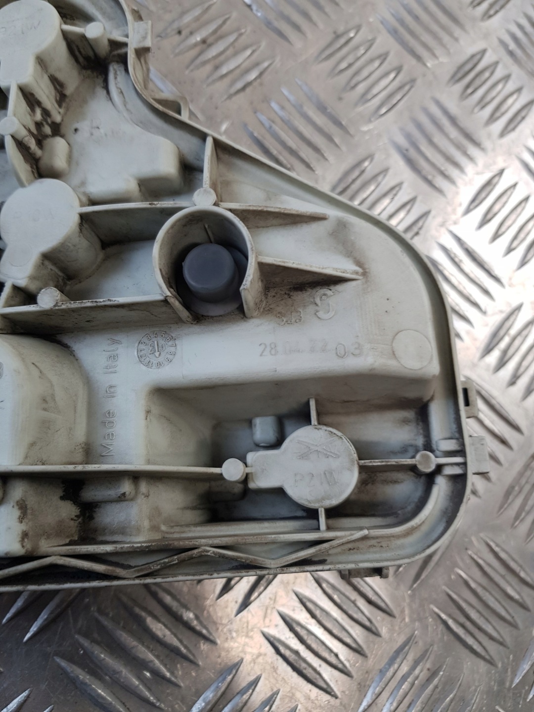light housing right rear part 8P0945258 AUDI A3 8P 3D 04R