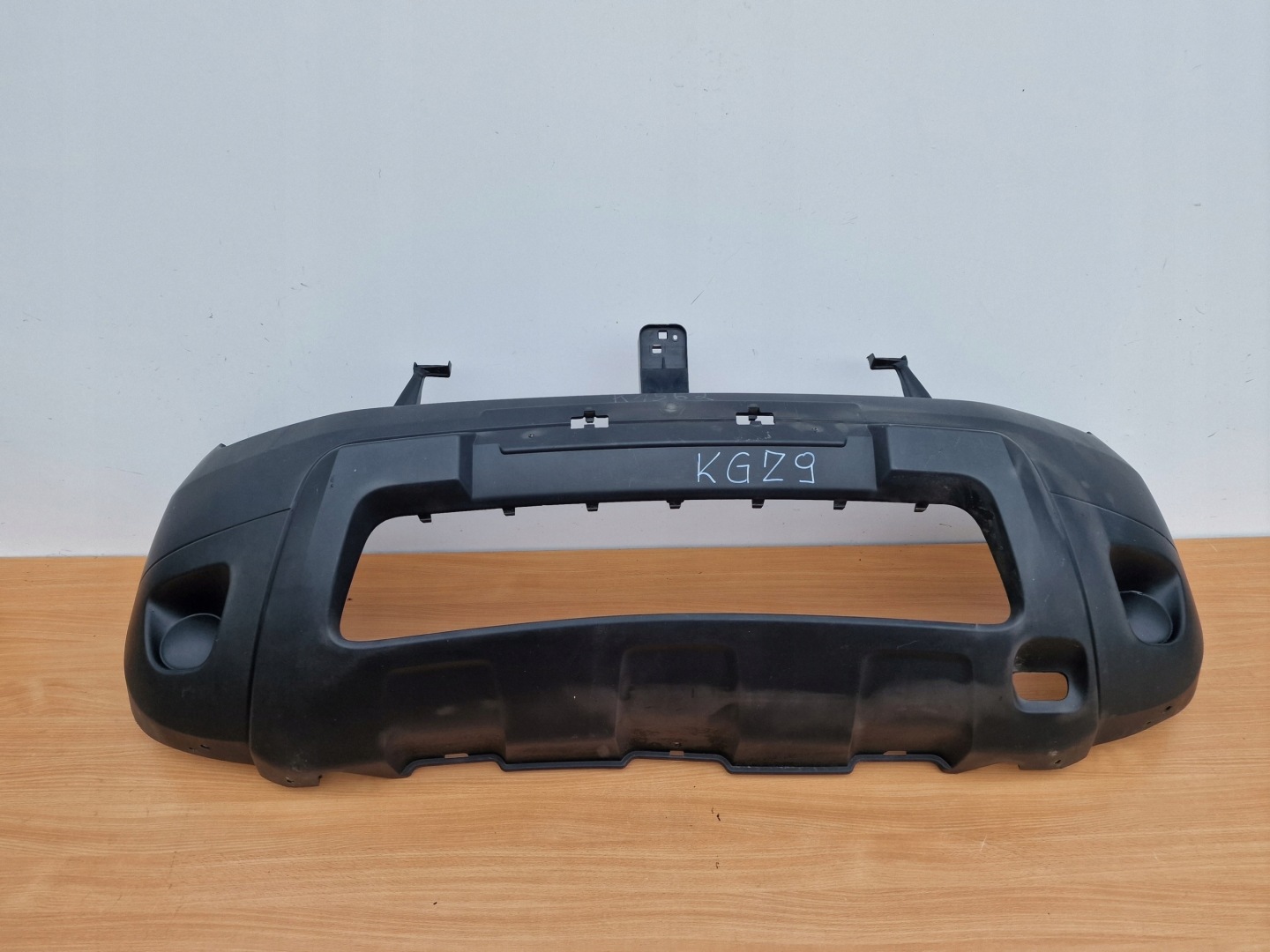 DACIA DUSTER 10-17 ROK bumper front original