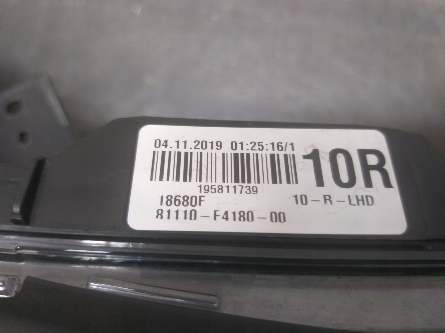 LIGHT FRONT RIGHT TOYOTA CHR FULL LED 81110-F4180-00