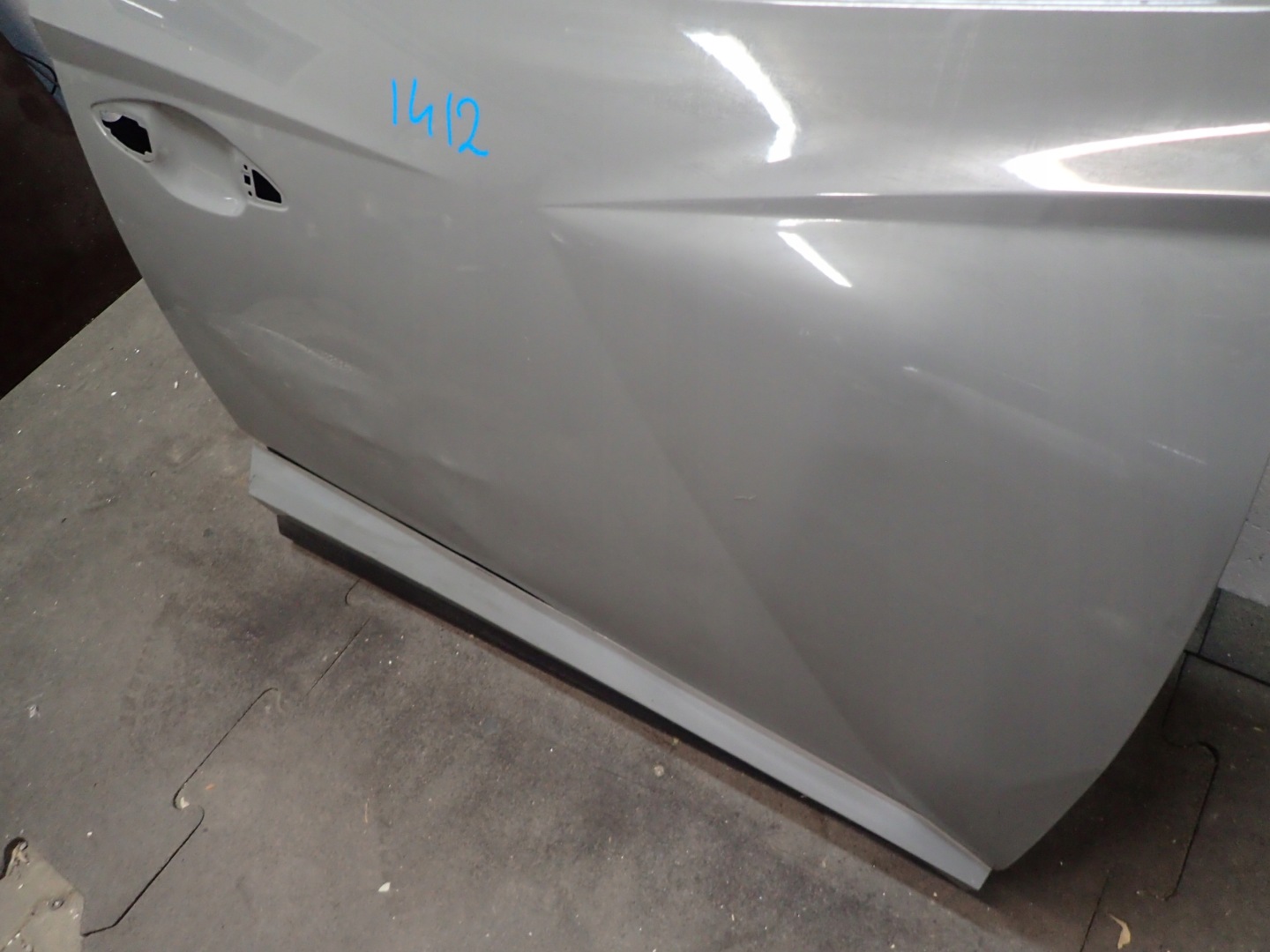 DOOR FRONT RIGHT HYUNDAI TUCSON IV 4