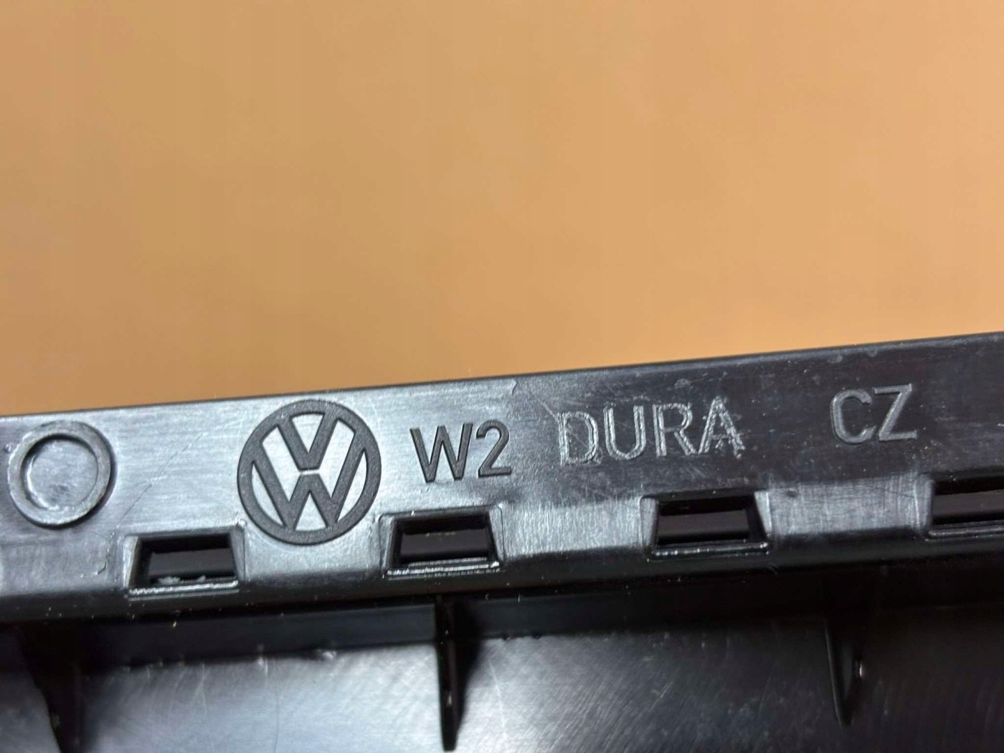 cap cover SLUPKA right VW TIGUAN 5N 5N0839902A