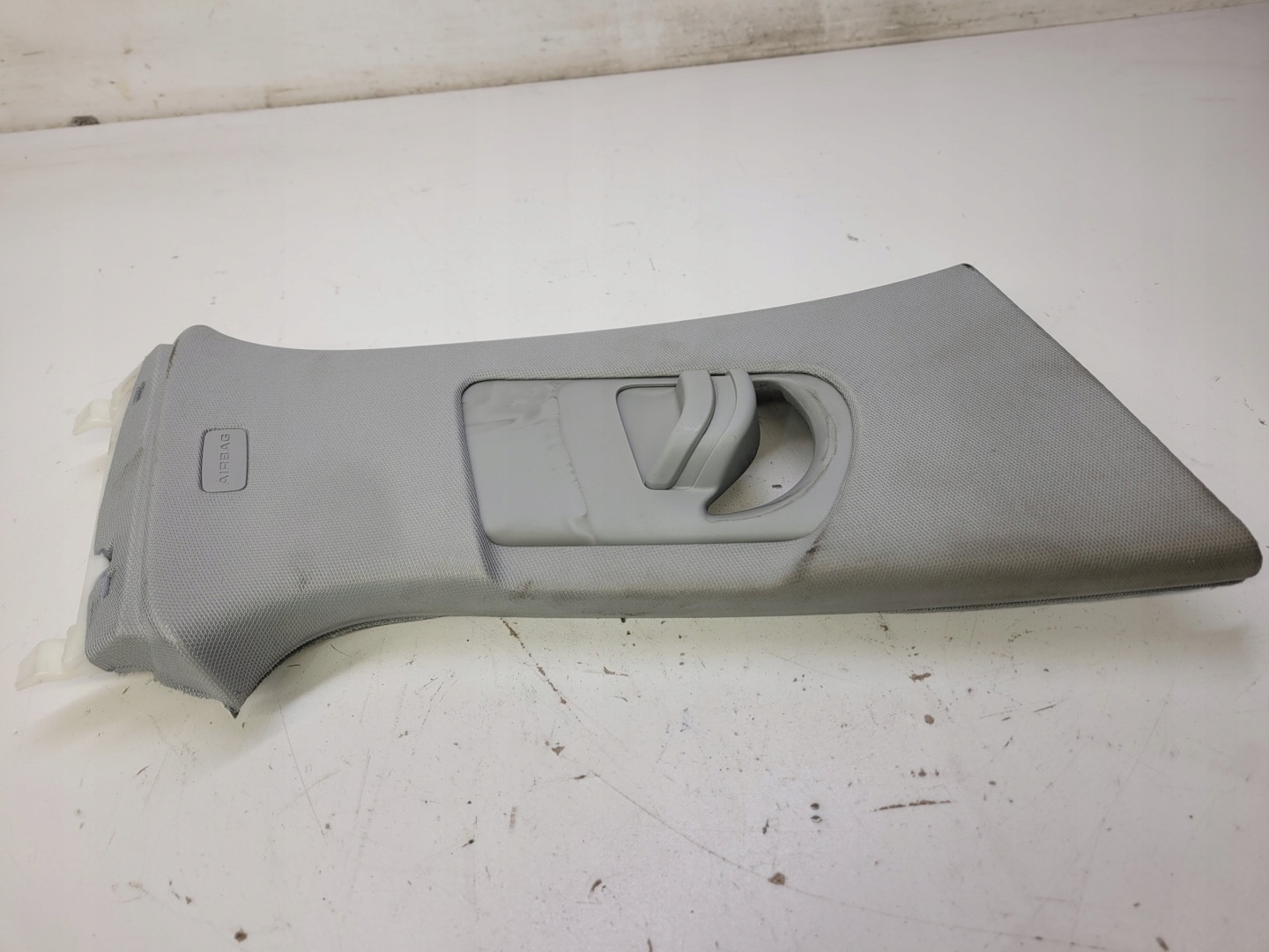 BLENDE ABDECKUNG SLUPKA B RECHTS AUDI A4 B9 AVANT 8W0867244D
