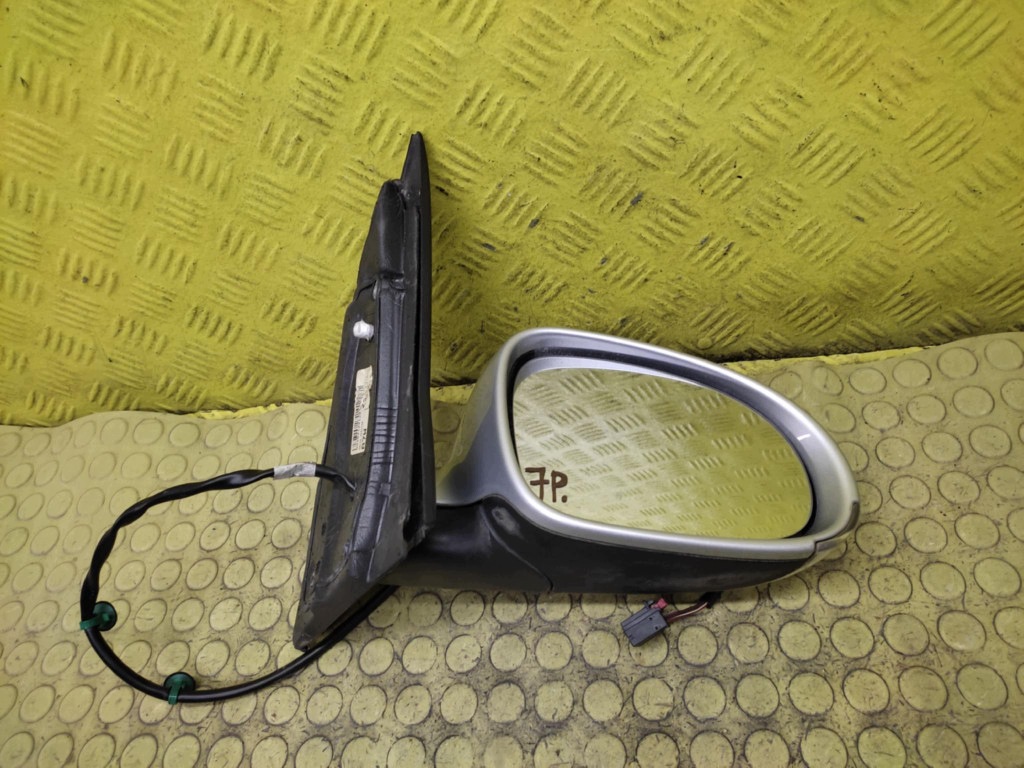 VW GOLF V spiegel rechts 7 PIN