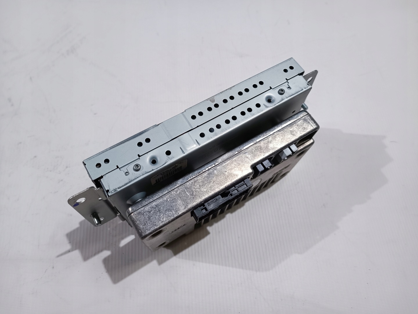Ford FLEX SYNC 2 radio navigation display 2011