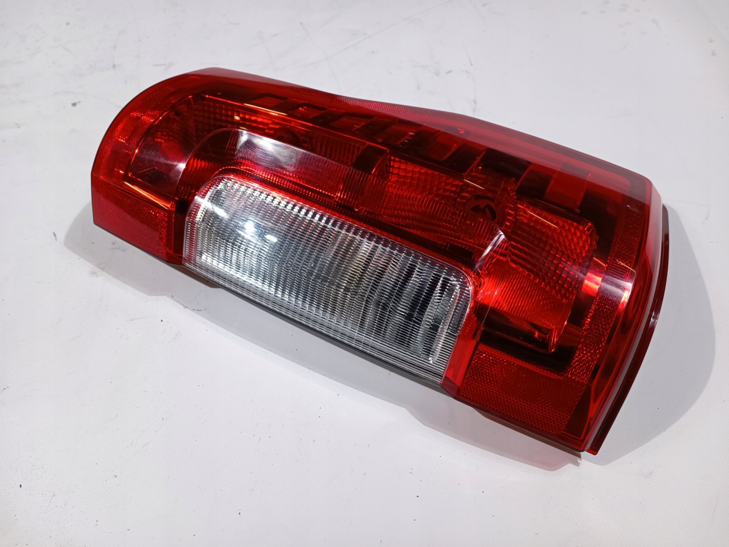 light rear part rear left Ford F250 F350 2017