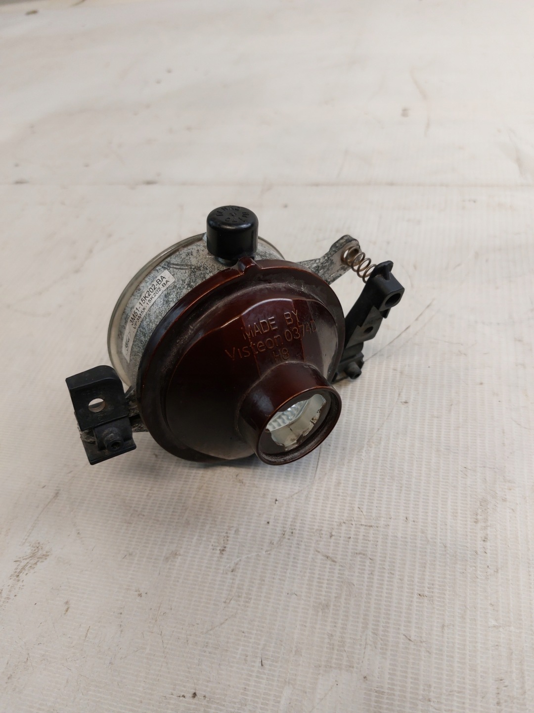 fog light left FORD KUGA and