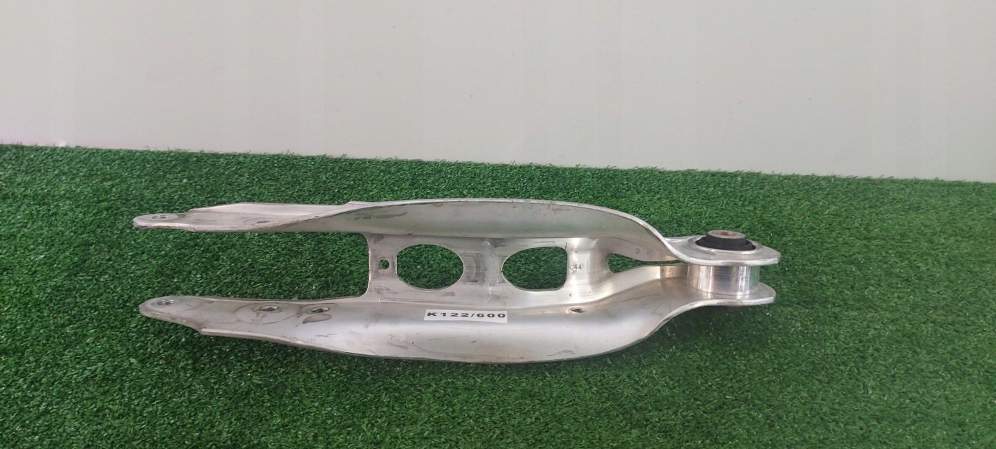 Querlenker heck hinten POPRZECZNY AUDI A4 B9 8W A5 LH=RH