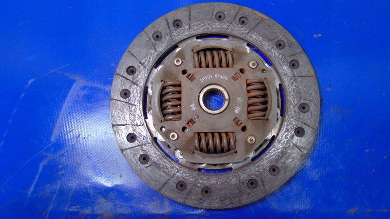 disco 7MM di pressione CUSCINETTO TENDICINGHIA 1.5DCI RENAULT KANGOO II