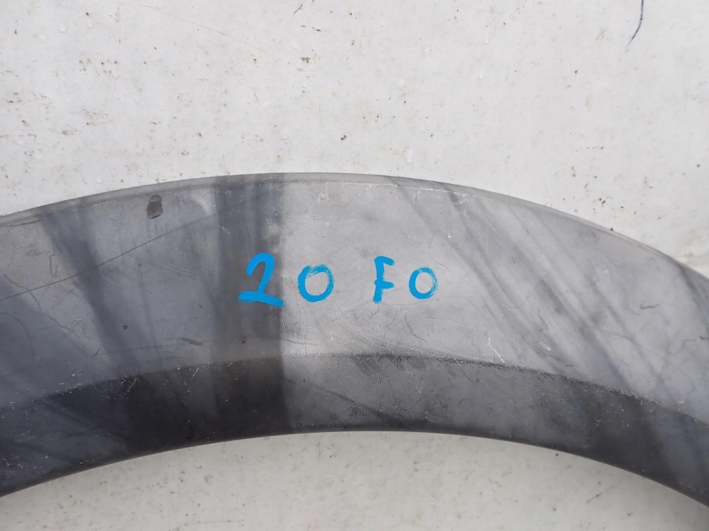 FORD TRANSIT CONNECT LIFT 06-13 moulding right front