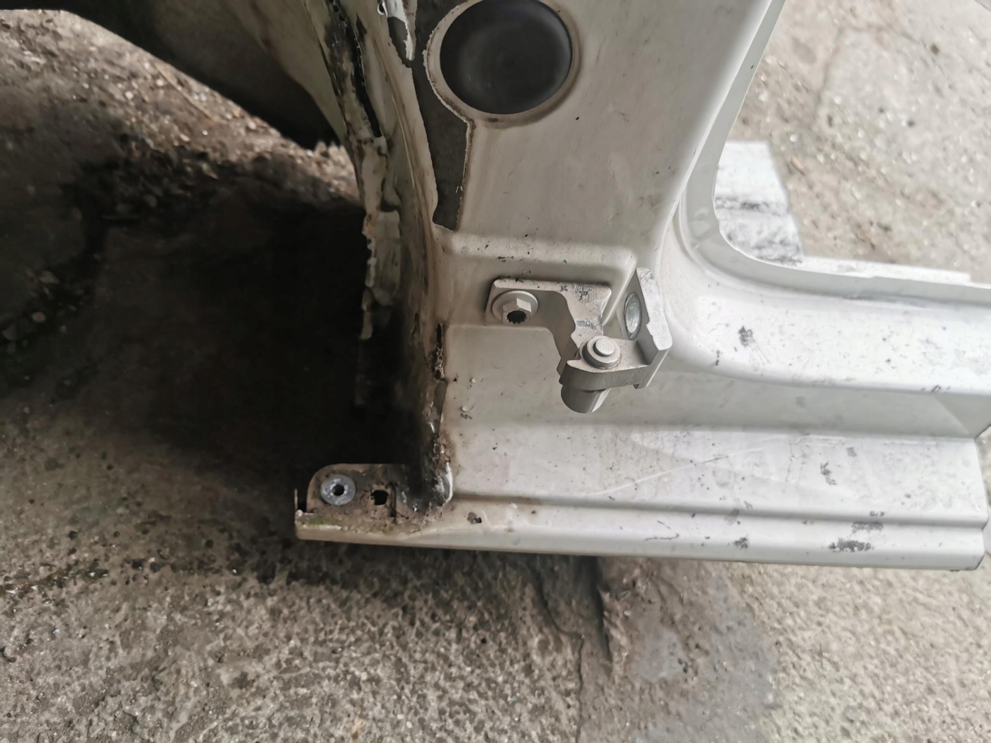 quarter quarter left front SKODA CITIGO LB9A