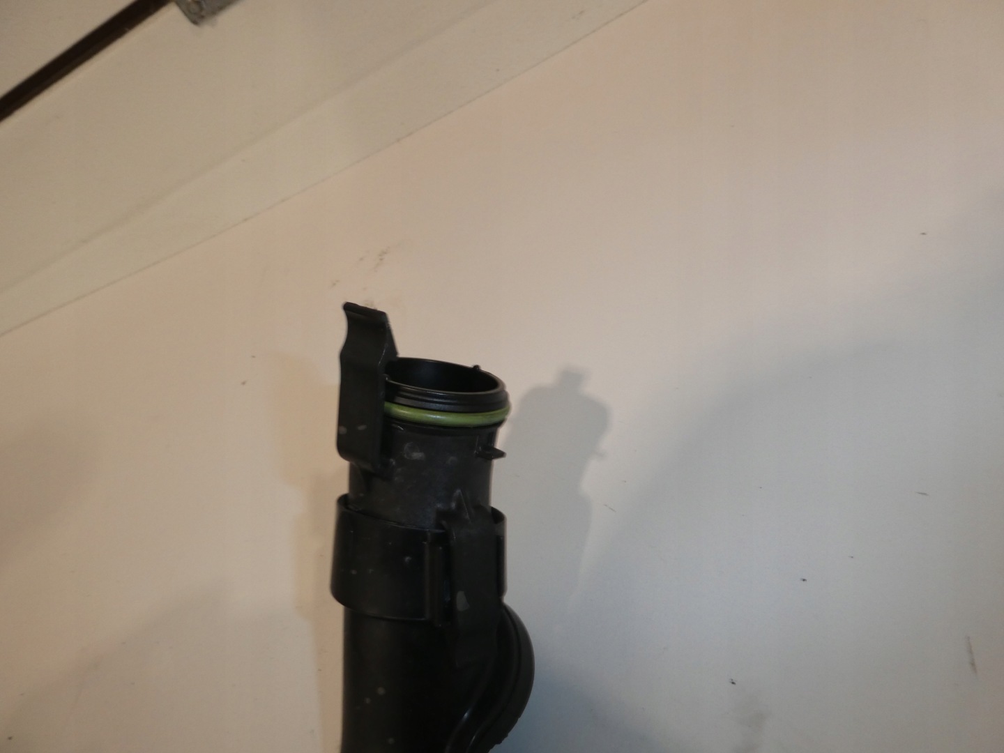 VW SEAT SKODA pipe air 04C145673E