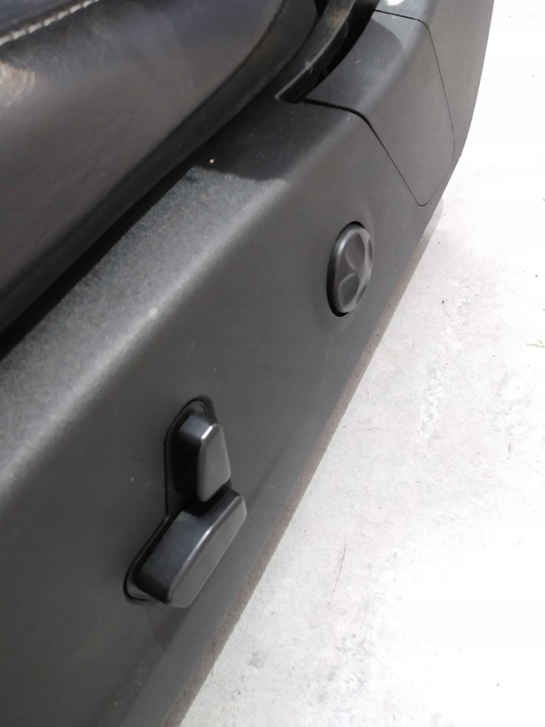 Sitze Ledersitz WENTYLOWANE GRZANE Dodge Charger VII (2011- )