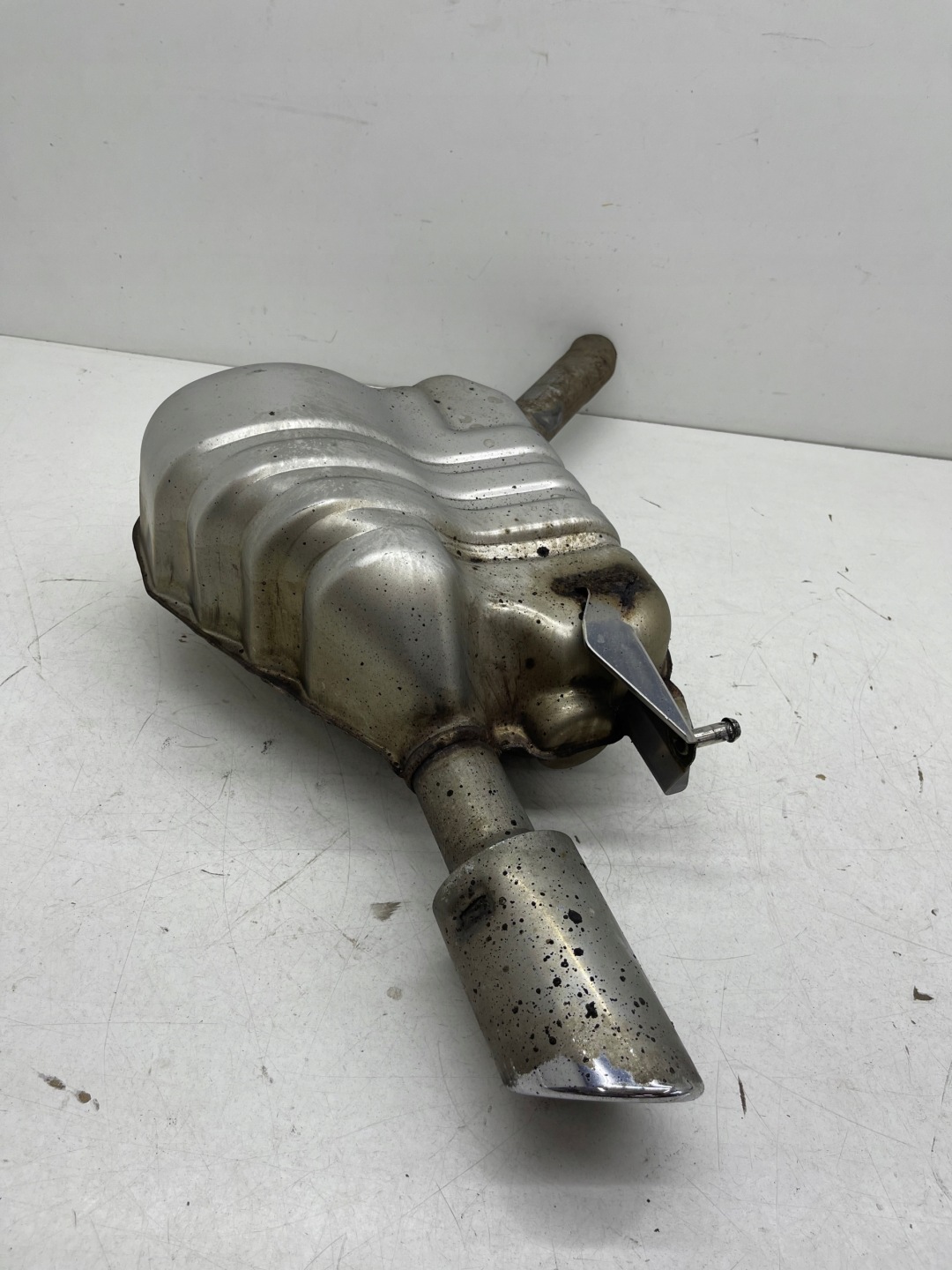 AUDI A6 A7 C7 3.0 TDI muffler, exhaust koncowy left