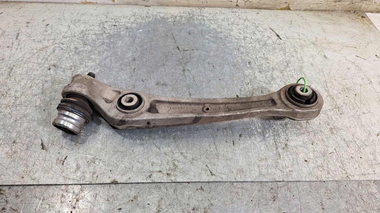 arm right front 8K0407156C AUDI A4 B8 A5 8T Q5 8R A6 C7