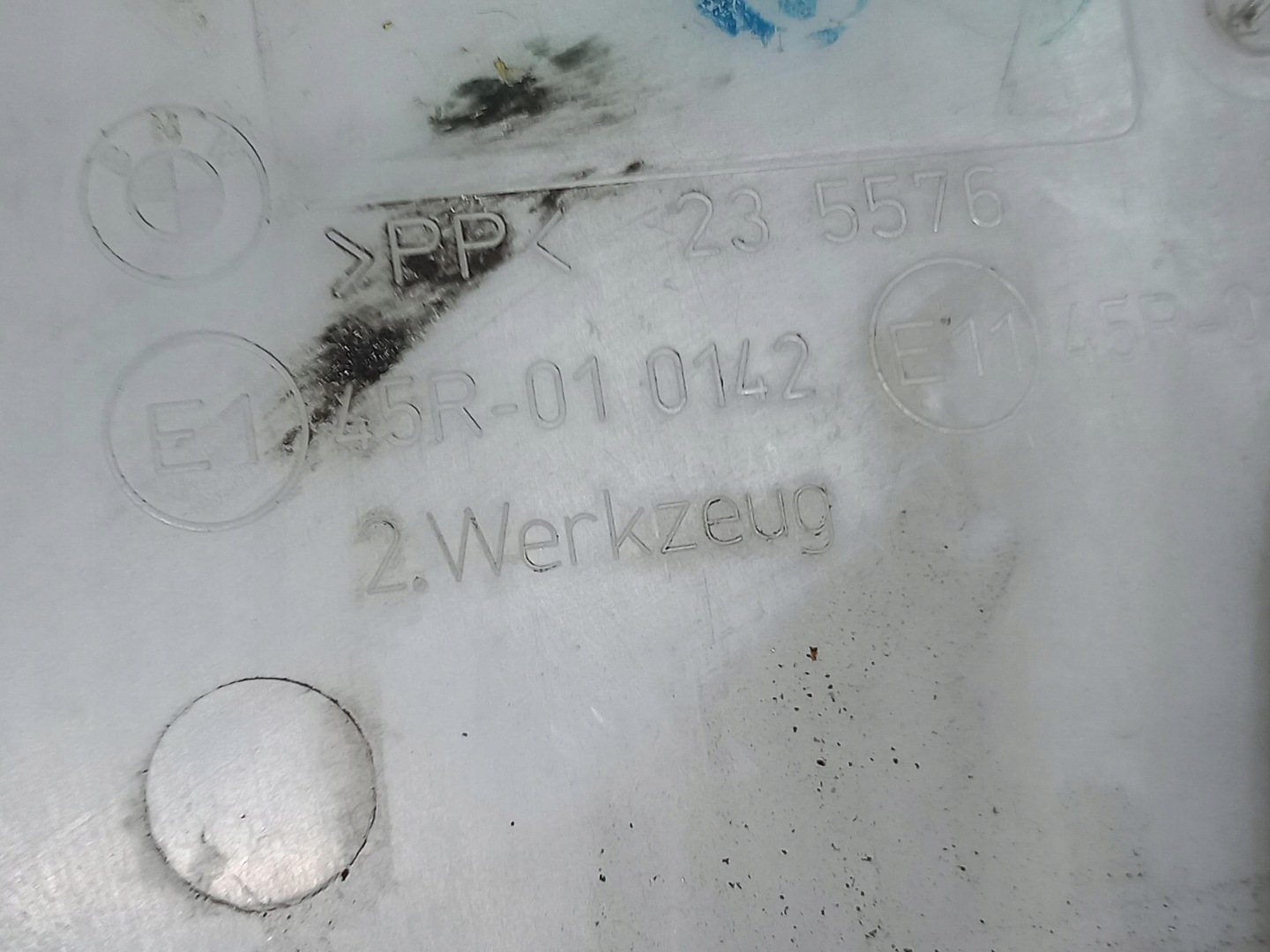 Behälter Spritzdüse BMW SERIA 1 E88 E82 45R-015055 08-14