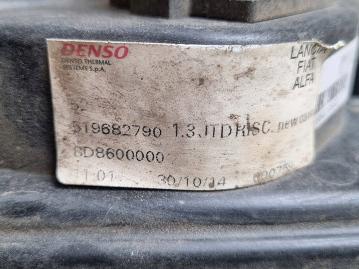 ventilátor chladiče Fiat Doblo 2 2014 519682790