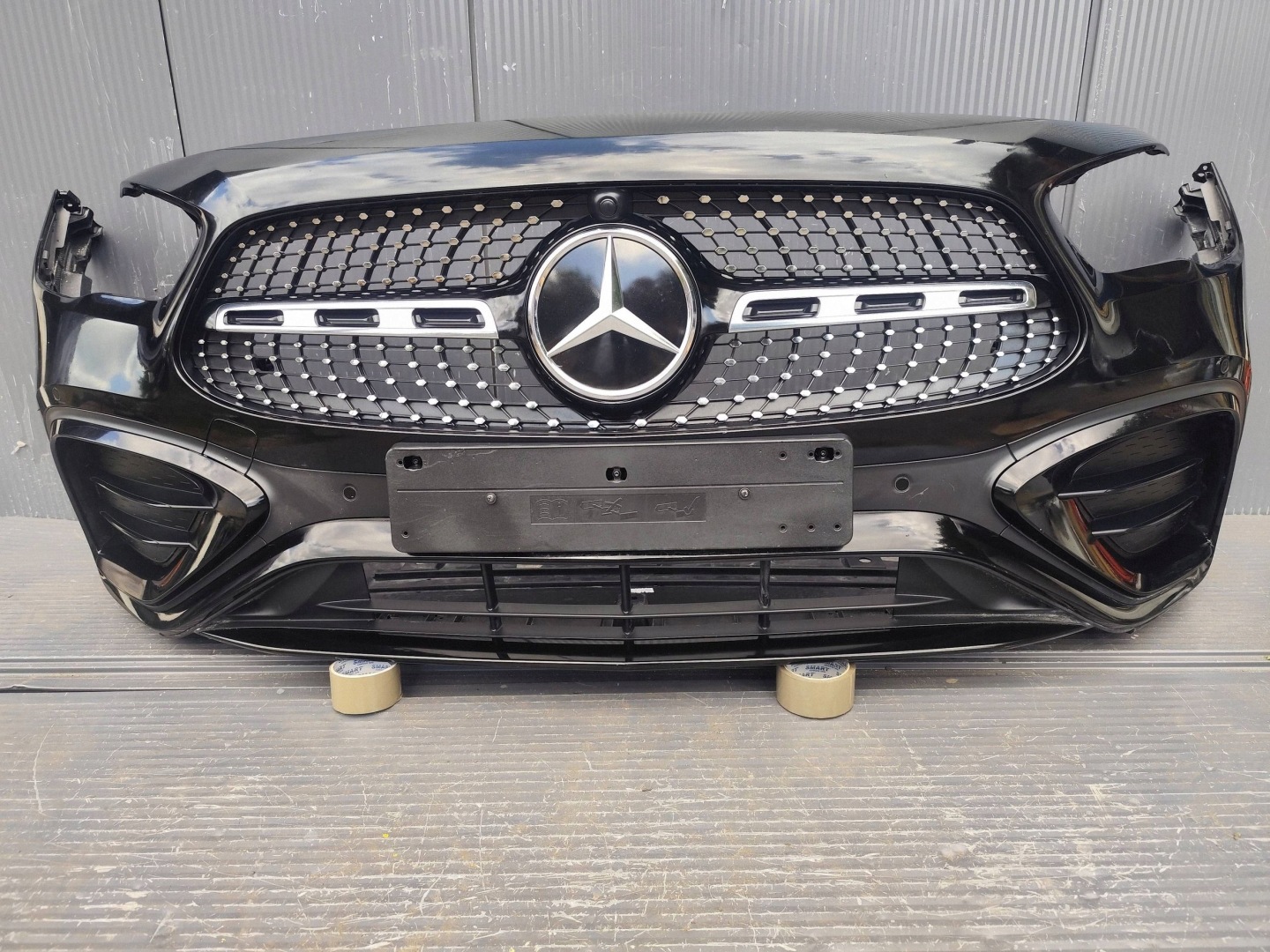 MERCEDES GLA 247 LIFT front bumper PDC complete DEMONTAZ