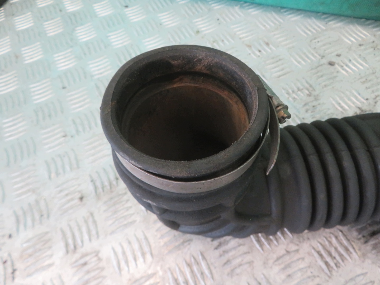 flow meter air NISSAN CABSTAR 07R 0281002663