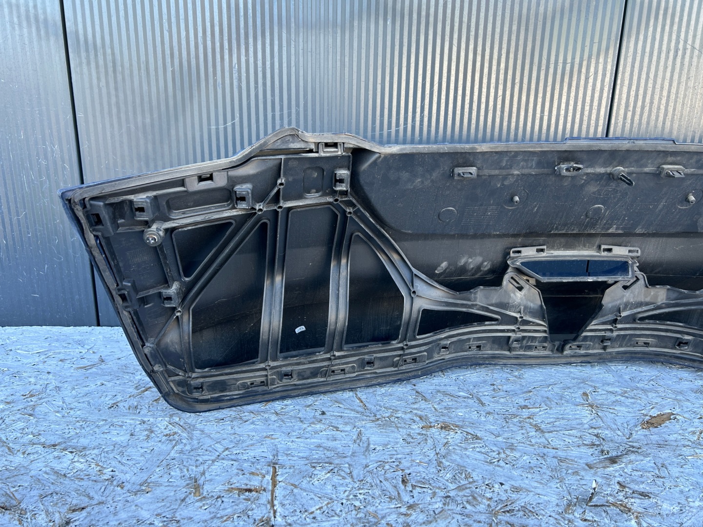 cap bonnet boot rear part FORD S-MAX MK2 15- EM2B-R423A40-PIA1