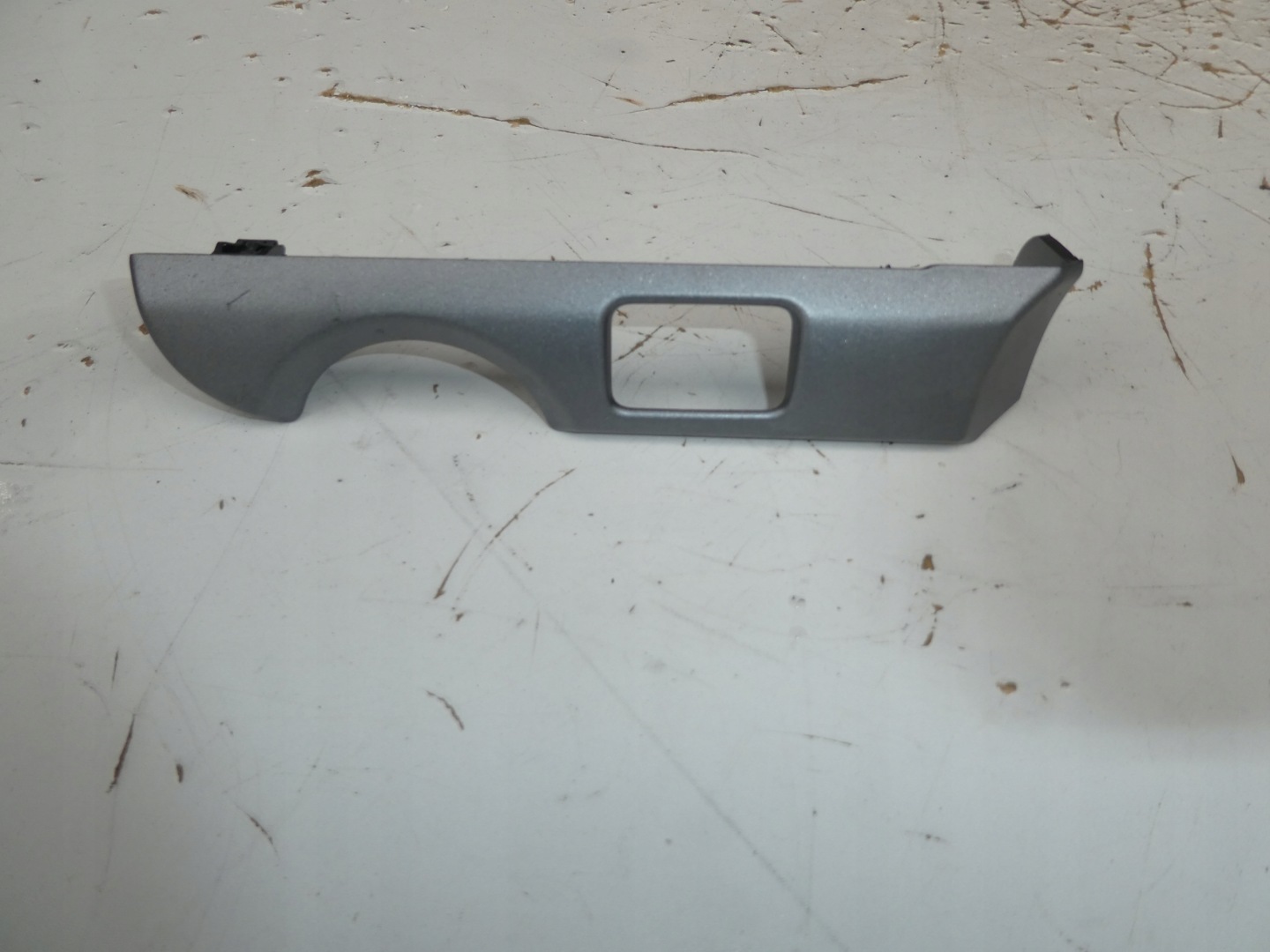 YETI moulding frame controls 5L1858417