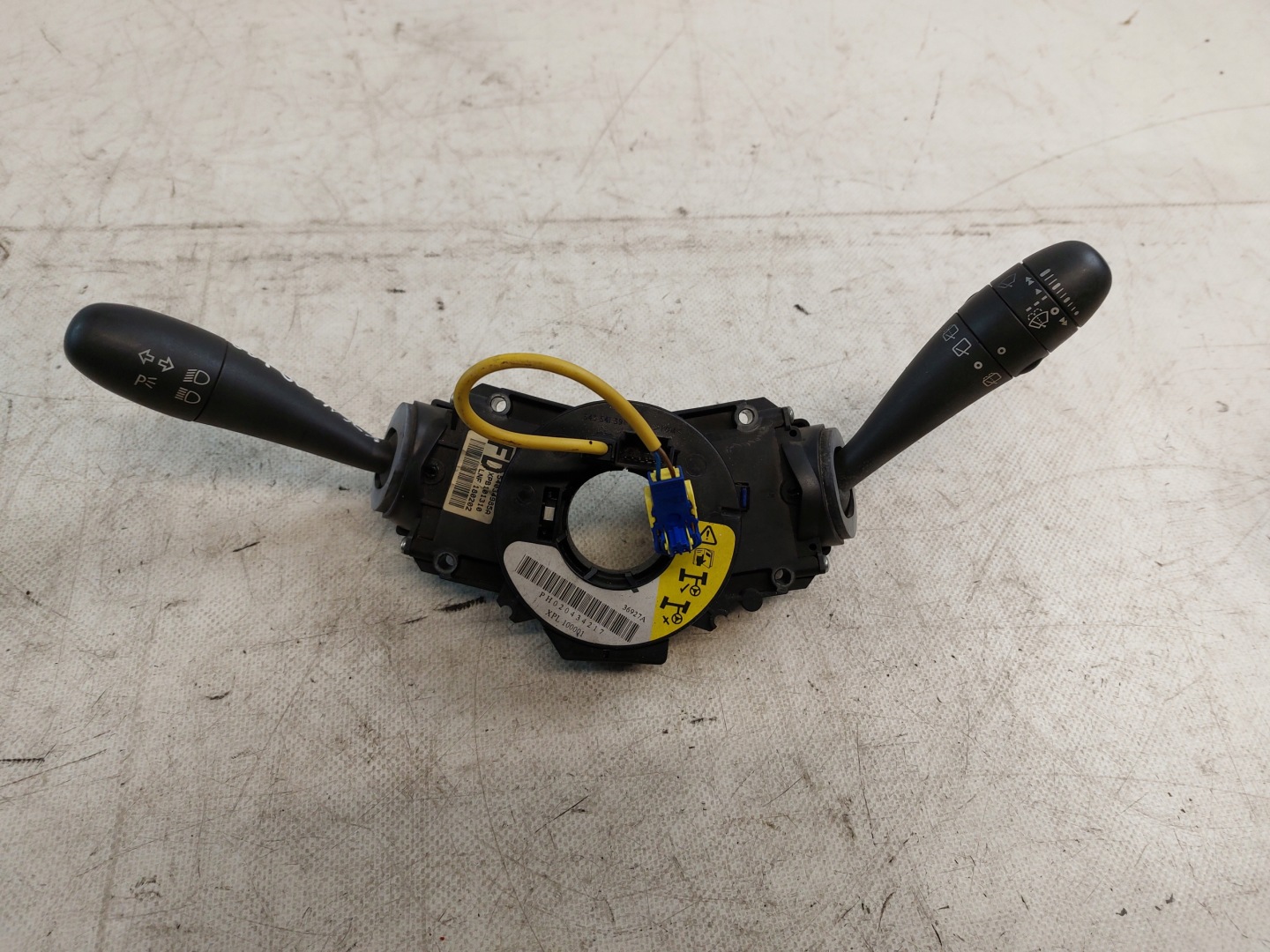 steering wheel levers and controls ROVER 75