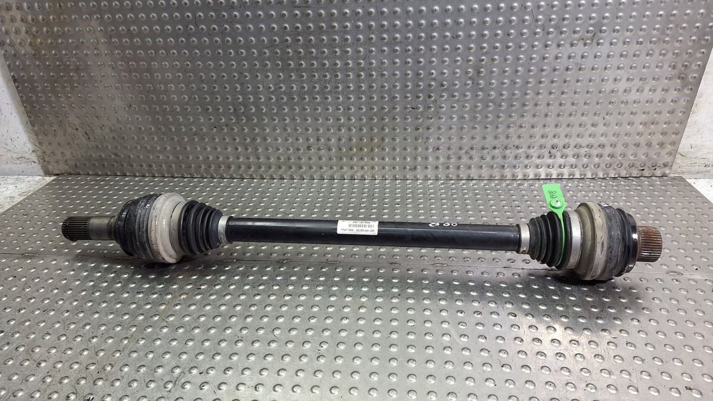 Semiasse sinistra posteriore 95B501203 PORSCHE MACAN 95B 3.6