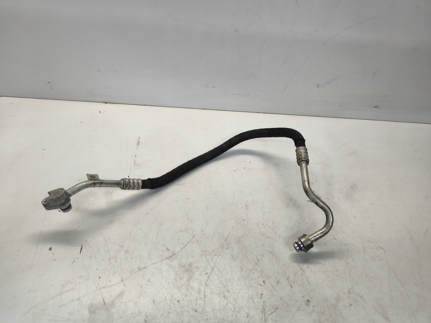 vedení hadice klimatizaci AUDI A6 C8 A7 C8 4K 4K0816721ED originál !!!