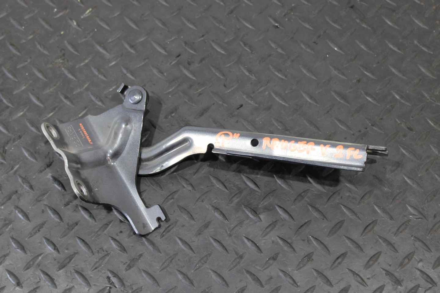 hinge bonnets right front FORD RANGER V 5 LIFT