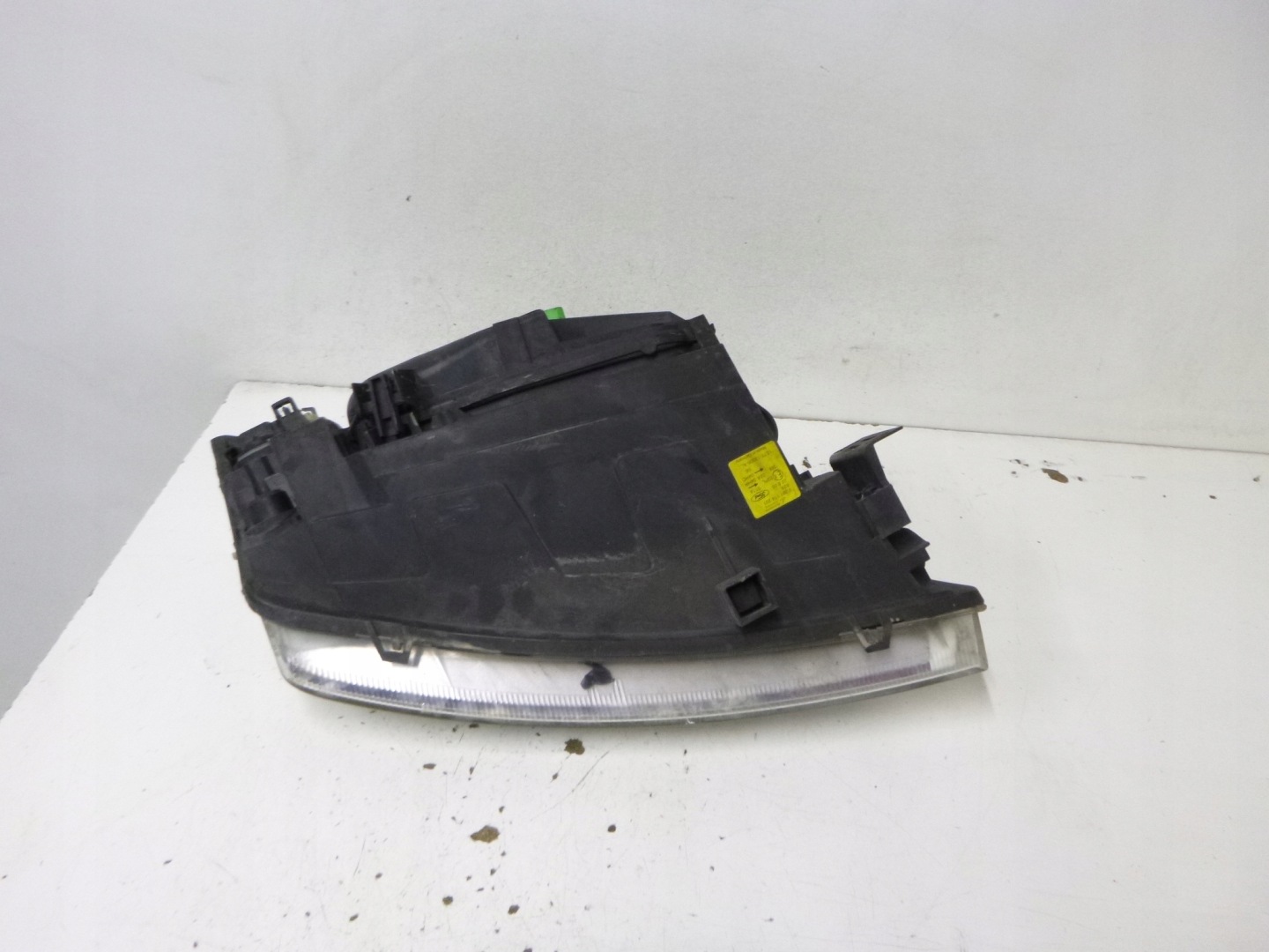 light front Ford Mondeo III Lift 05r.