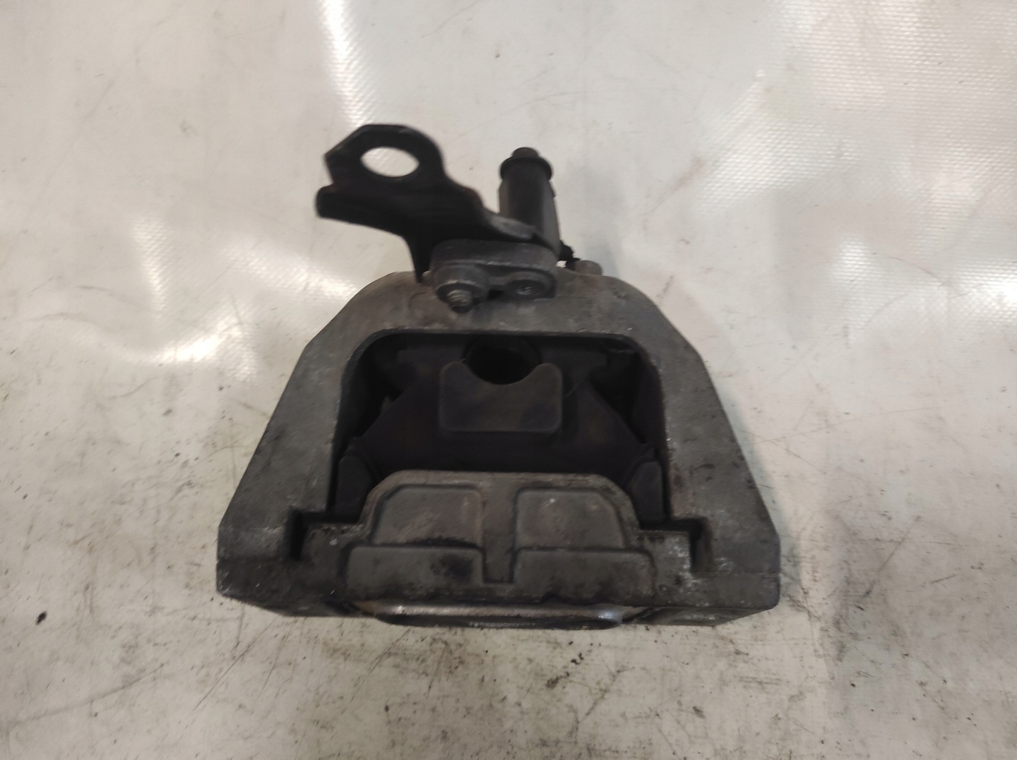 VW BORA IV 4 1J0199262BK engine mount