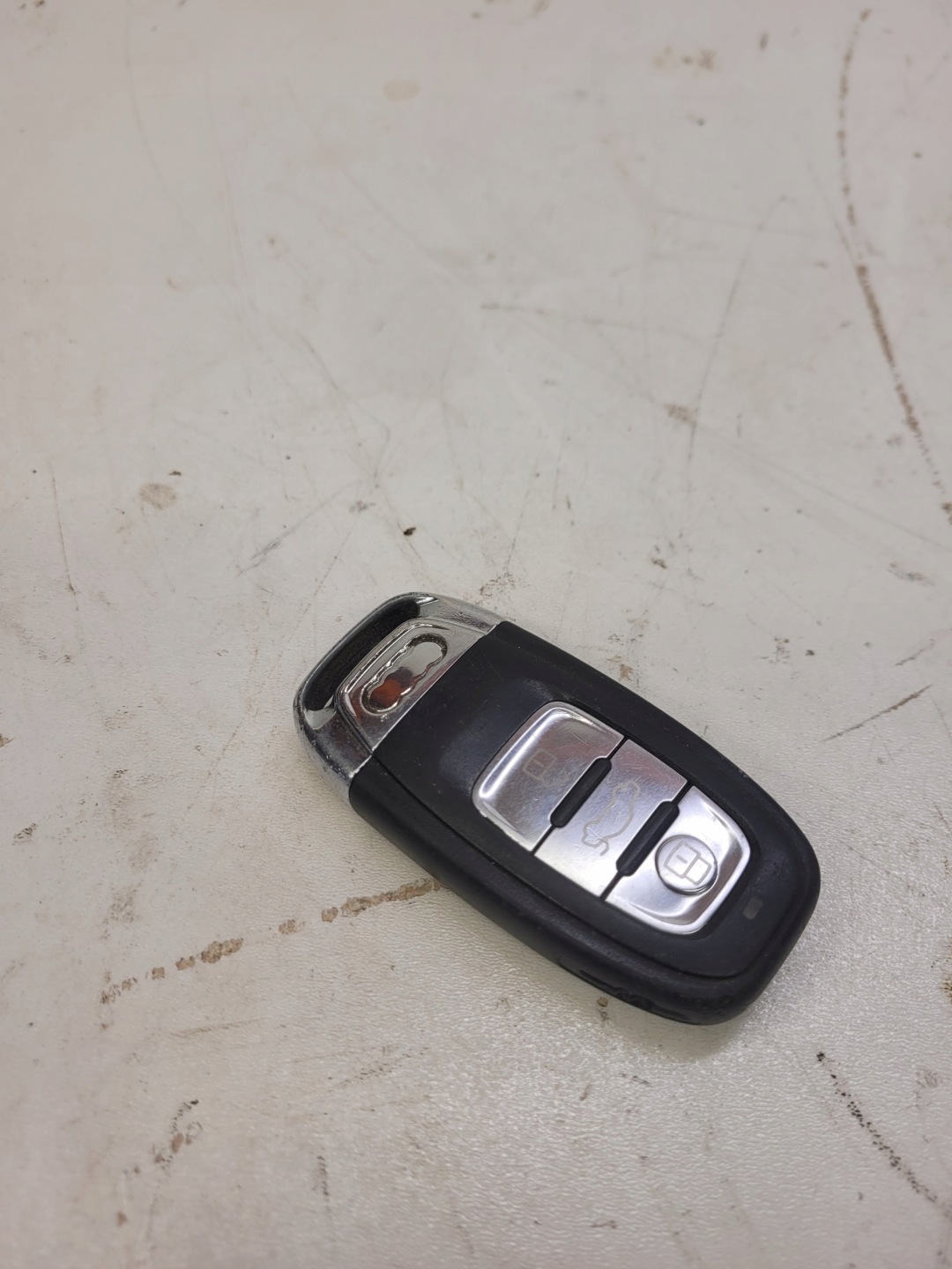 key PILOT AUDI A4 S4 B8 A5 S5 Q5 Q3 8T0959754D