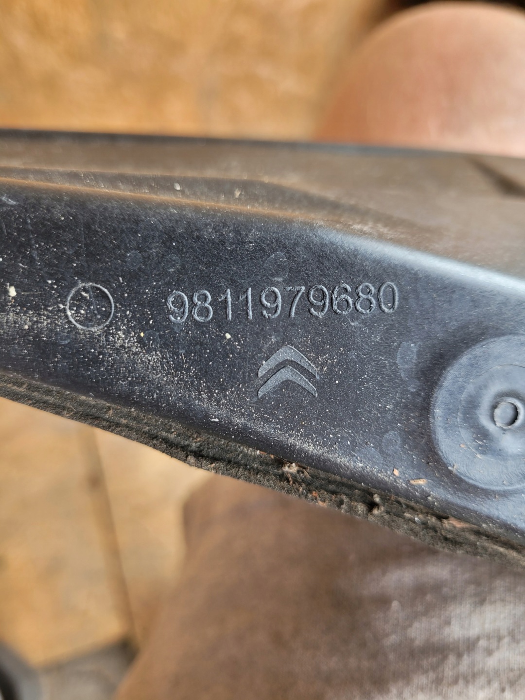 torpedo lower CITROEN C3 III 9811979680