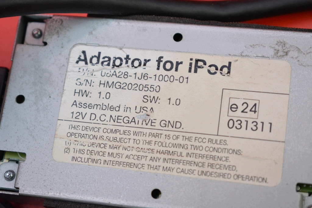 control unit module ADAPTER IPOD 08A28-1J6-1000-0 HONDA LEGEND 4 IV 04-08