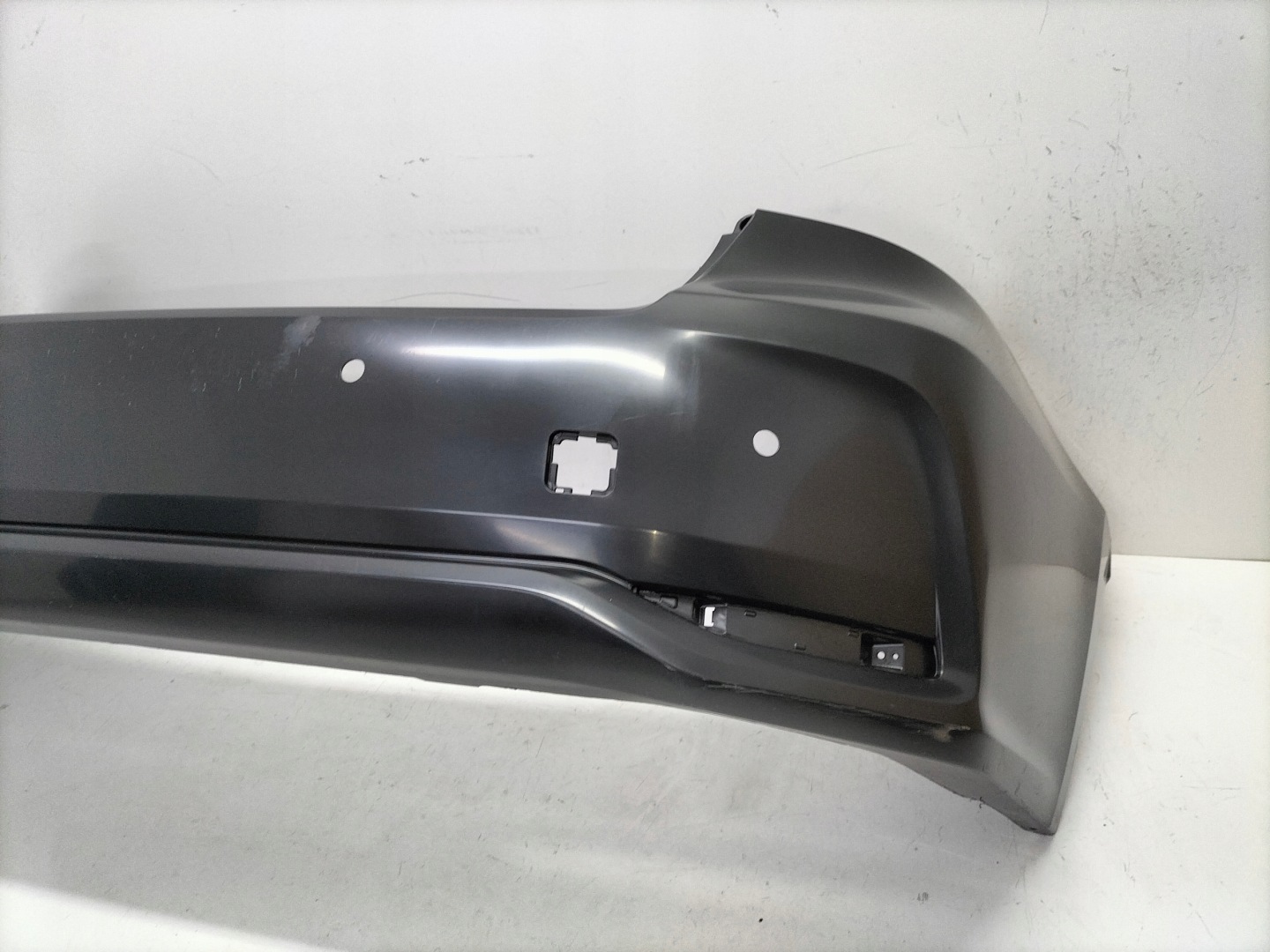 Pare choc Arrière Arrière TOYOTA COROLLA E21 18- Berline