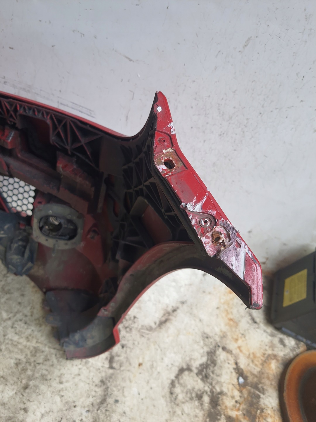 MERCEDES C-KLASA W204 08-11 bumper AMG