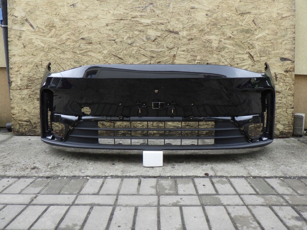 LEAPMOTOR B11 C10 nárazník predný