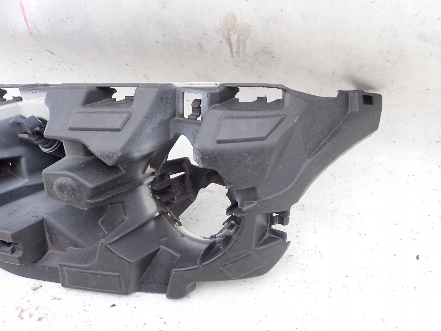 BMW X3 F25 10- support washer left front