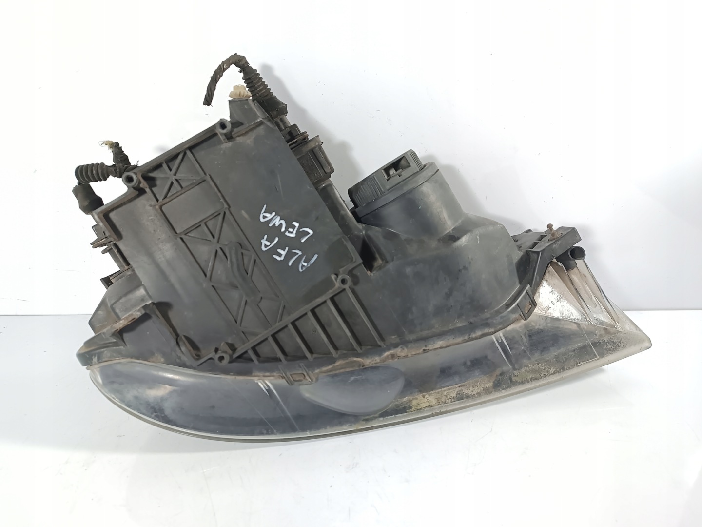 Alfa Romeo 156 LIFT REFLEKTOR light front front left OE 60695646